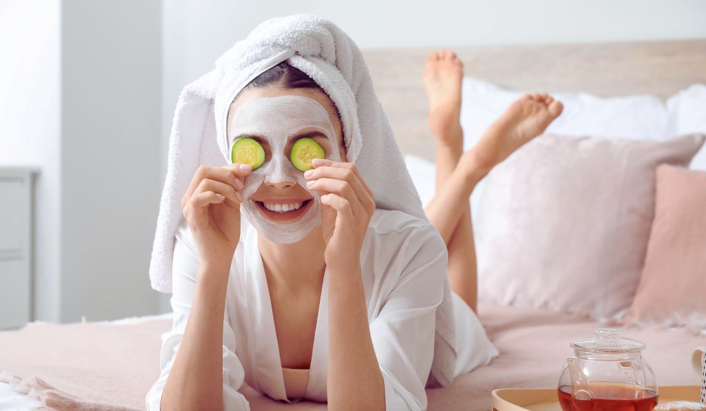 Complete Beginner's Guide to Summer Skincare Routine 2025